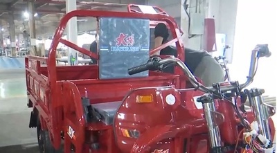 中国製電動三輪車が海外で大人気