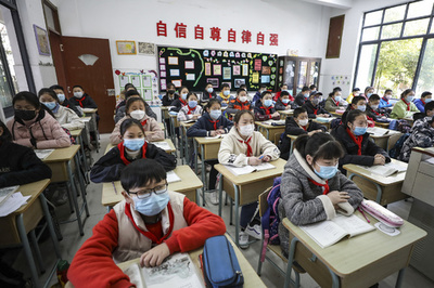 中国教育改革、6～7歳は筆記テスト禁止に