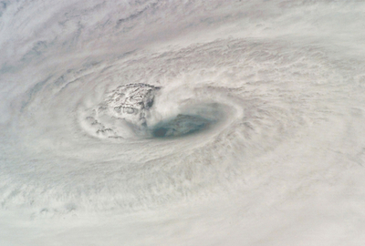 ハリケーン「ディーン」の襲来に向け、カリブ海諸国が対策