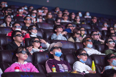 中国映画市場売り上げ、初の北米超えで世界一位に