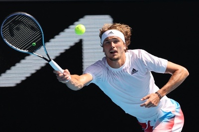 ズベレフ敗退、シャポバロフがナダルの待つ準々決勝へ 全豪OP