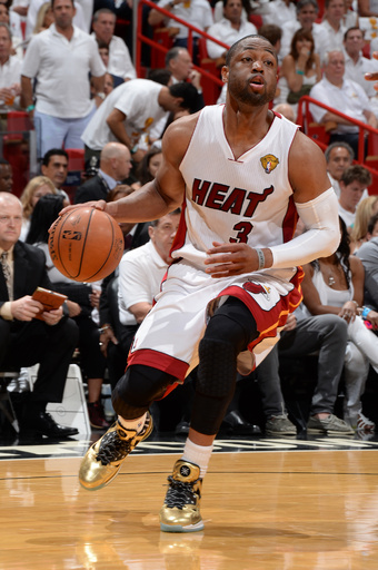 ジェームズに続きウェイドも、ヒートとの契約破棄しFAへ