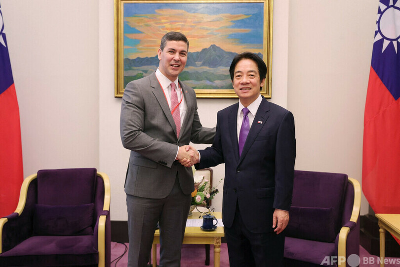 台湾副総統、経由地NY到着 パラグアイへ 中国反発