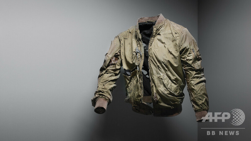 線路での人身事故予防に死傷者の衣服を展示、非難殺到 オランダ