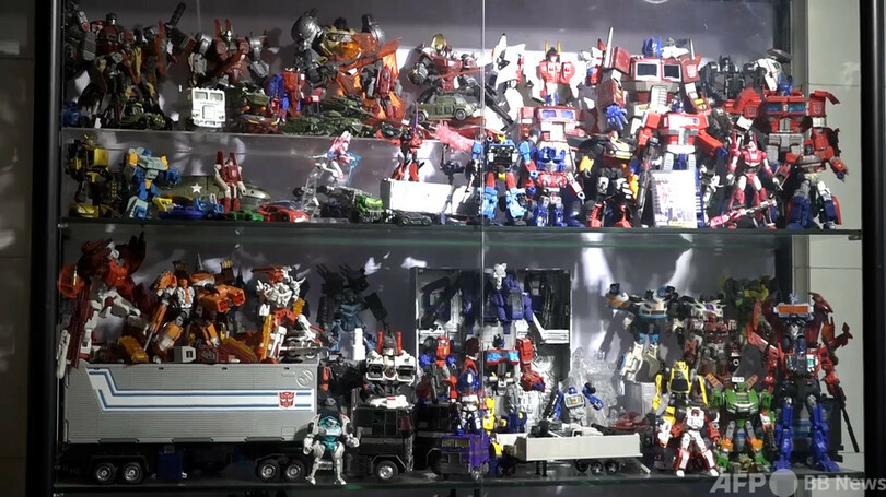 上海の「トランスフォーマー」コレクター、500万円近くかけ400点を収集