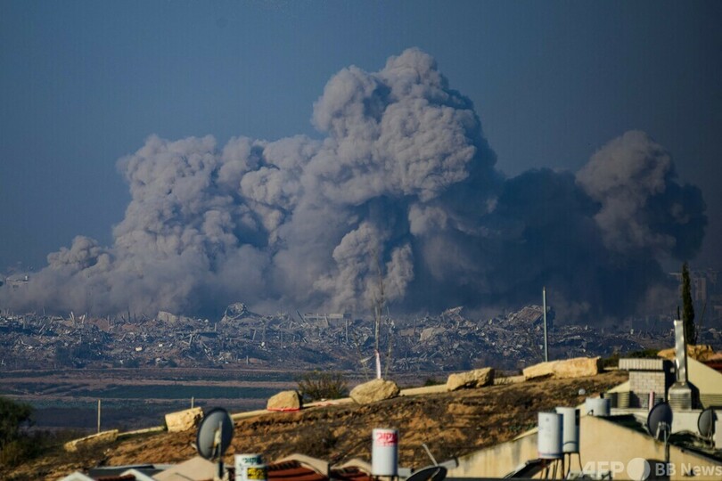 イスラエル軍が戦闘再開、南部ラファにも空爆か