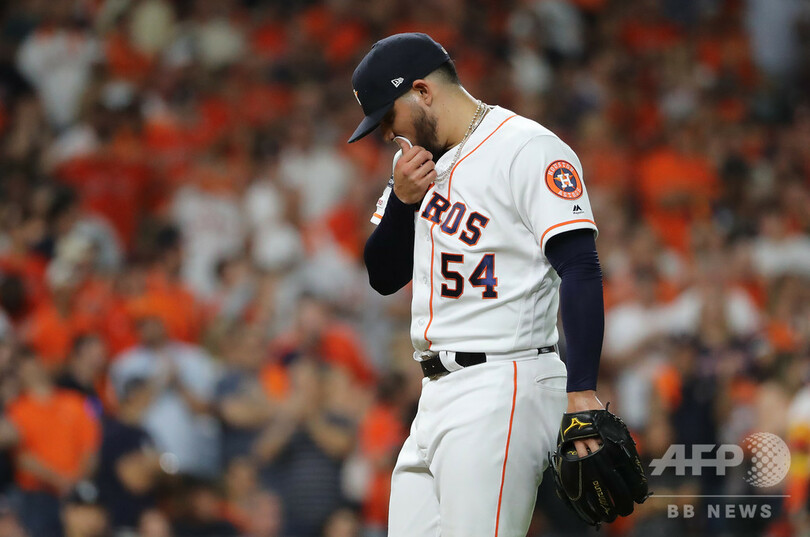 アストロズが球団幹部を解雇、DVに関して女性あざける発言