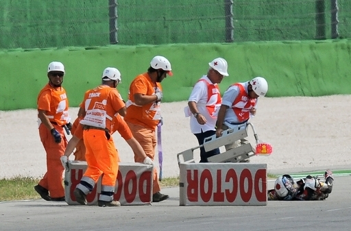 富沢祥也、レース中の事故で死亡 サンマリノGP 写真5枚 国際ニュース