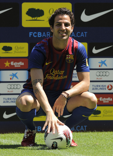 FCバルセロナ セスクと正式契約 写真17枚 国際ニュース：AFPBB News