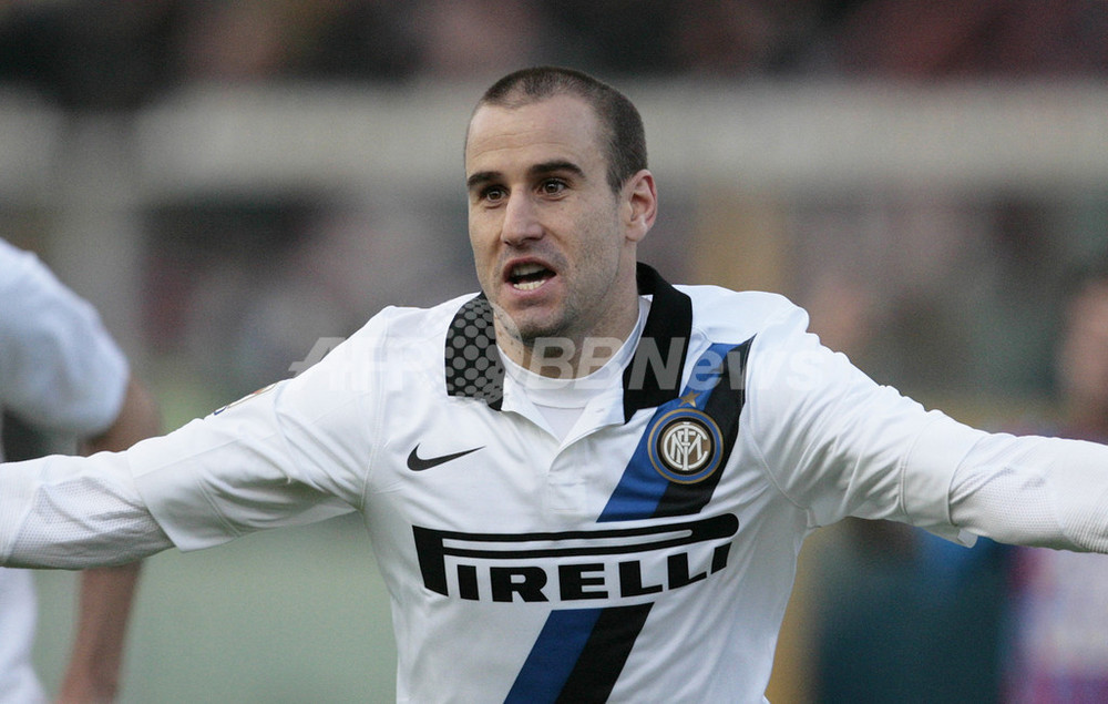 インテル・ミラノ XL シュクリニアル ベシーノ ボルハ・バレロ インテル・ミラノ XL シュクリニアル ベシーノ ボルハ・バレロ