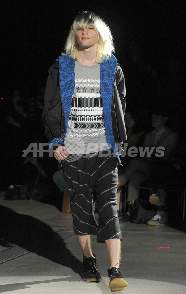 ＜12年春夏東京コレクション＞ヨシオクボ
