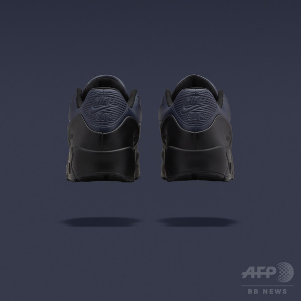 「NikeLab x sacai」フルラインナップ公開、発売は25日