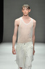 15年春夏「メルセデス・ベンツ ファッション・ウィーク 東京（Mercedes-Benz Fashion Week TOKYO）」で新作を発表した「ドレスドアンドレスド（DRESSEDUNDRESSED）」（2014年10月16日撮影）。(c)AFPBB News/JFWO/MBFWT