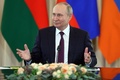 ロシア南部ソチで開催されたロシア、アルメニア、アゼルバイジャンの3か国首脳会談に出席したウラジーミル・プーチン大統領（2022年10月31日撮影）。(c)Sergei BOBYLYOV / SPUTNIK / AFP