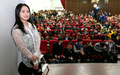 韓国のソウル大学（Seoul National University）で14日、就職フェアが開催され、同大学出身の女優、キム・テヒ（Kim Tae-Hee）が出席した（2013年3月14日撮影）。(c)STARNEWS