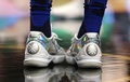 NBAオールスターゲーム2016。マイアミ・ヒートのドウェイン・ウェイドのバスケットシューズ（2016年2月14日撮影）。(c)AFP/Getty Images/Elsa