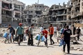 イスラエル軍の攻撃で破壊されたパレスチナ自治区ガザ地区のガザ市東部トゥファ地区（2024年7月8日撮影）。(c)Omar AL-QATTAA / AFP