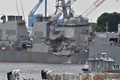 神奈川県横須賀市の南西沖でフィリピン船籍のコンテナ船と衝突した米海軍イージス駆逐艦「フィッツジェラルド」の損傷部分。横須賀港で（2017年6月18日撮影）。(c)AFP/Kazuhiro NOGI
