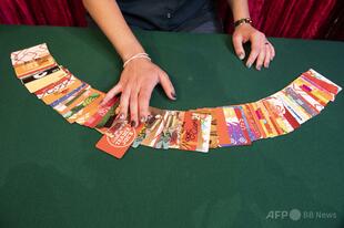 「消えたマジシャン」捜索 除名した女性に謝罪したい 英マジック団体