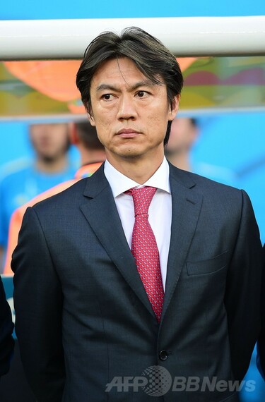 グループリーグ敗退の韓国代表、ホン・ミョンボ監督が続投へ 写真1枚