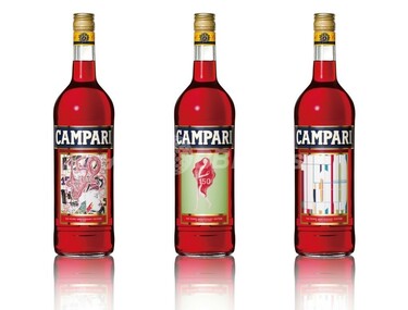 Campari 150周年記念ラベル 3本セット カンパリ誕生150周年、3組のアーティストとコラボ 写真4枚 国際