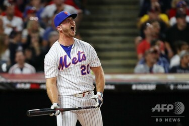 メッツの新人アロンソが本塁打競争で優勝、準決勝は大接戦に 写真7枚