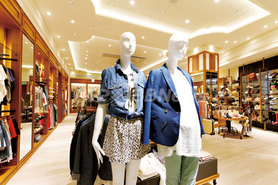 Senken H 124 話題の店からエンタメ施設まで154店が集結 お台場を面白くするビッグスポット ダイバーシティ東京 プラザ Vol 1 写真8枚 ファッション ニュースならmode Press Powered By Afpbb News