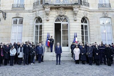 サイクロン死者「数千人ではなく数十人」 仏首相