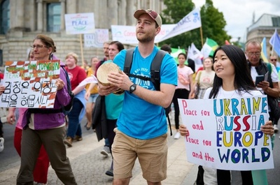 「ウクライナを第2の朝鮮にしないで」 独首都でイベント