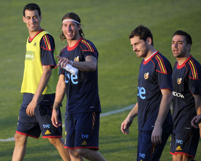 欧州王者スペイン W杯に向けて始動