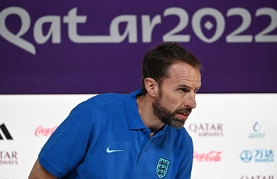 イングランド代表がW杯で膝つき サウスゲイト監督が表明