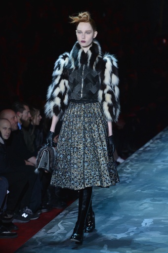 伝説の編集者ダイアナ・ヴリーランドからインスパイア、「マーク ジェイコブス」15/16年秋冬