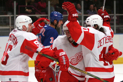 ＜06-07NHL＞レッドウィングス レンジャーズを逆転で降し連勝を4に伸ばす - 米国