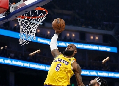 レブロン、レギュラーシーズンとPOの合計得点で歴代1位に