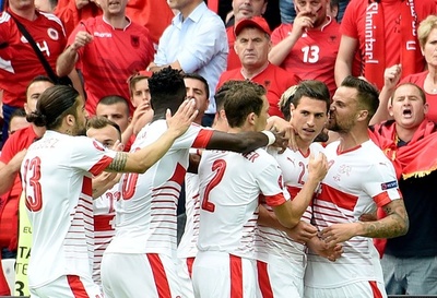 スイスが白星発進、退場者を出したアルバニアを破る 欧州選手権