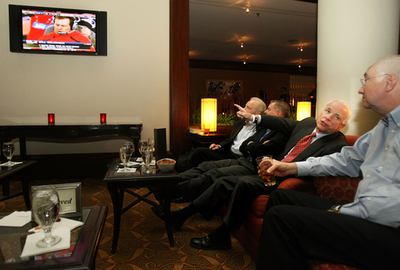 不況反映する米スーパーボウルCM、MCハマーが出演する広告は？