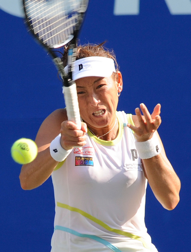 杉山 初戦でラザノに敗れる