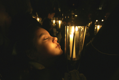 復活祭前の「聖週間」、スペイン各地で行事