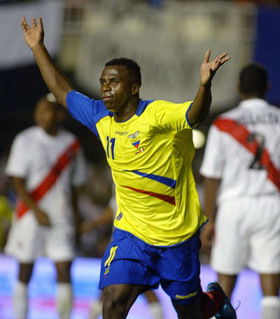 エクアドル ペルーとの親善試合を2-0で勝利