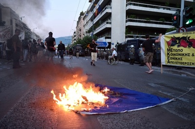 デフォルト危機のギリシャ、若者の海外流出が加速