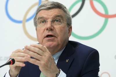 IOC会長、FIFAには「痛みを伴う」改革が必要