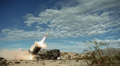 世界兵器メーカートップ100 昨年の収入が記録的 米メーカーが半分以上を占める