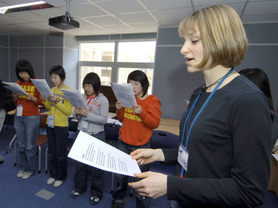 英語教育に4500億円投入、韓国新政府が計画
