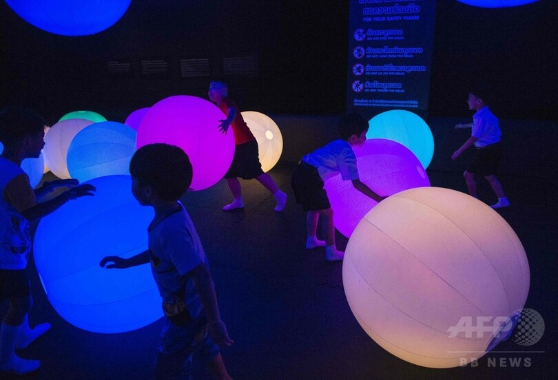 チームラボ、タイのバンコクで展覧会を開催