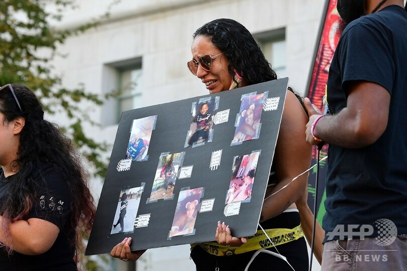 米首都で警察が18歳黒人男性を射殺