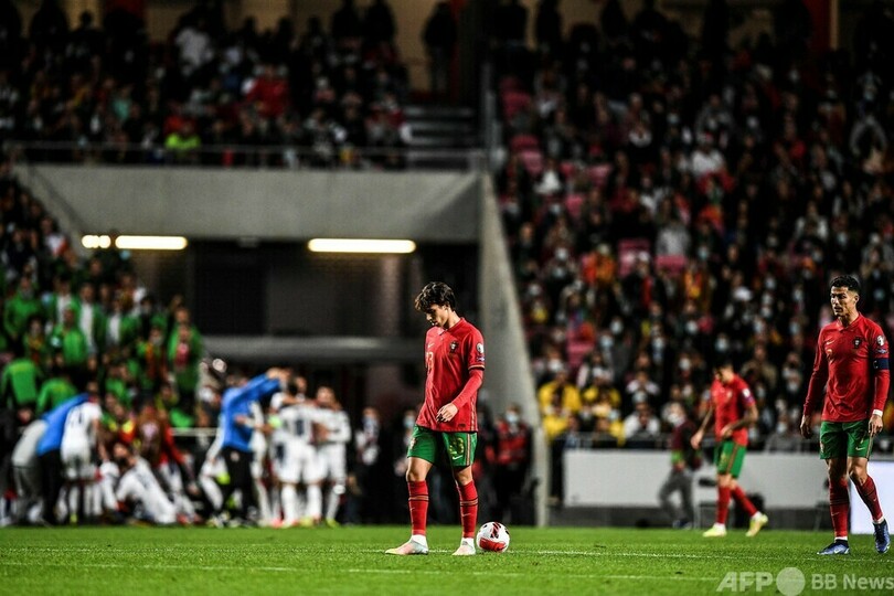 ポルトガルが終盤の失点でpoへ スペインはw杯出場権獲得 写真15枚 国際ニュース Afpbb News