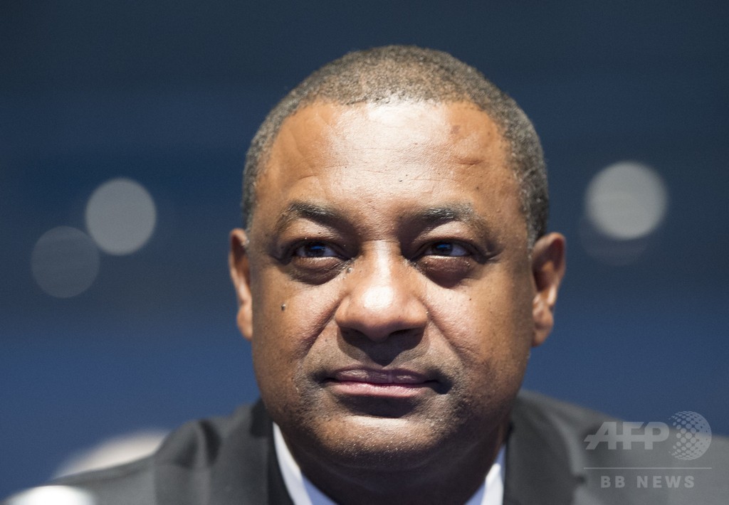 FIFA汚職疑惑で幹部ら逮捕、本部に家宅捜索 スイス FIFA汚職疑惑で幹部ら逮捕、本部に家宅捜索 スイス