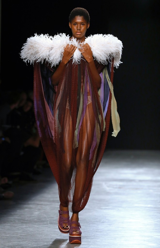 「アンドレアス・クロンターラー フォー ヴィヴィアン・ウエストウッド」17年春夏