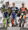 世界ロードレース選手権（WGP 2013）開幕戦カタールGP、MotoGPクラス決勝。表彰式に臨む（左から）2位に入ったヤマハ・ファクトリー（Yamaha Factory）のバレンティーノ・ロッシ（Valentino Rossi）、優勝したヤマハ・ファクトリーのホルヘ・ロレンゾ（Jorge Lorenzo）、3位に入ったレプソル・ホンダ（Repsol Honda）のマルク・マルケス（Marc Marquez、2013年4月7日撮影）。(c)AFP/AL-WATAN DOHA/KARIM JAAFAR