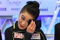 17-18フィギュアスケートグランプリ（GP）ファイナル、女子シングル・フリースケーティング（FS）。演技後、キスアンドクライで汗を拭う宮原知子（2017年12月9日撮影）。(c)AFP PHOTO / Toshifumi KITAMURA